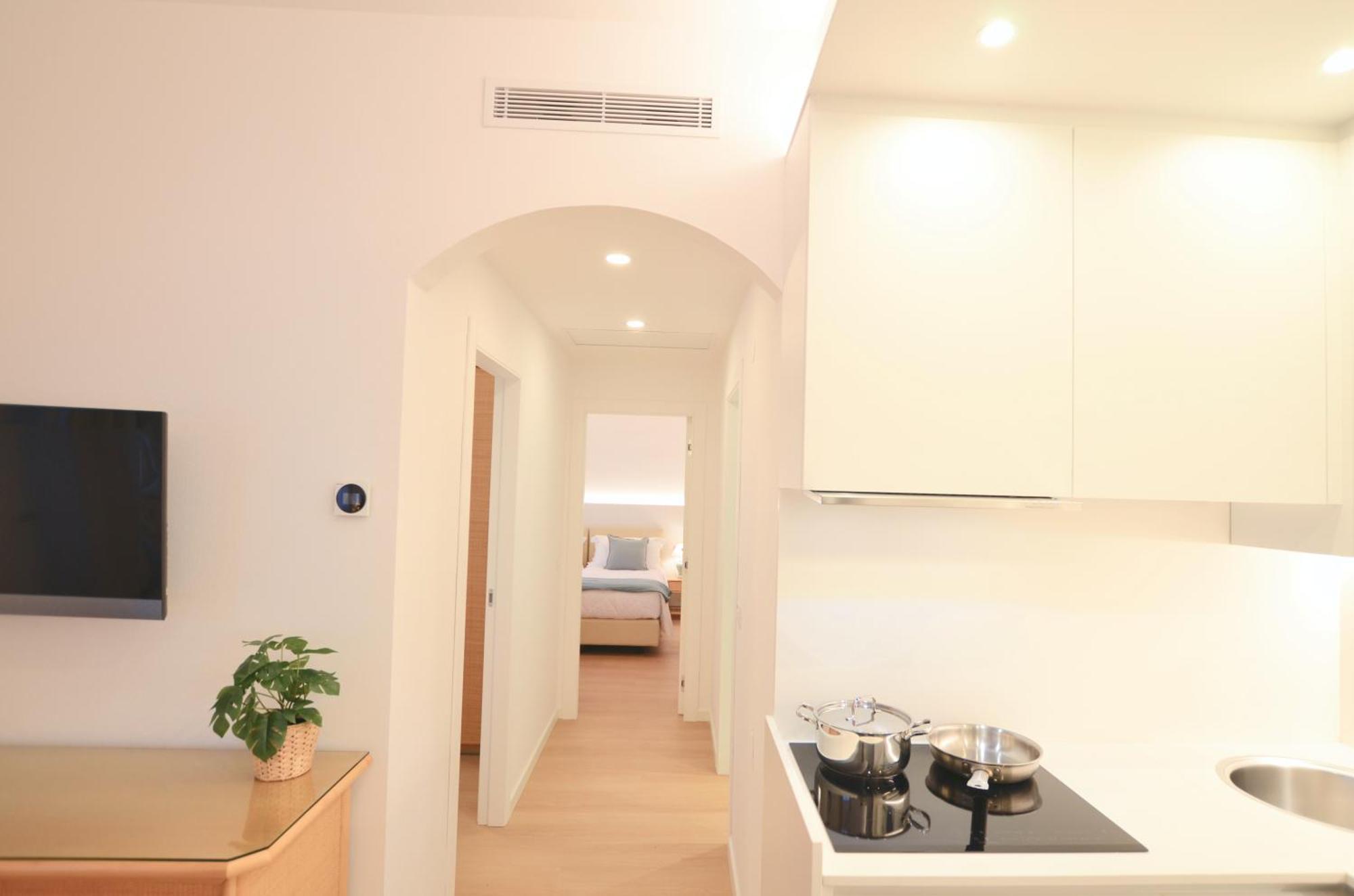 Villa Phoenix - Lake Apartments Riva del Garda Exterior photo